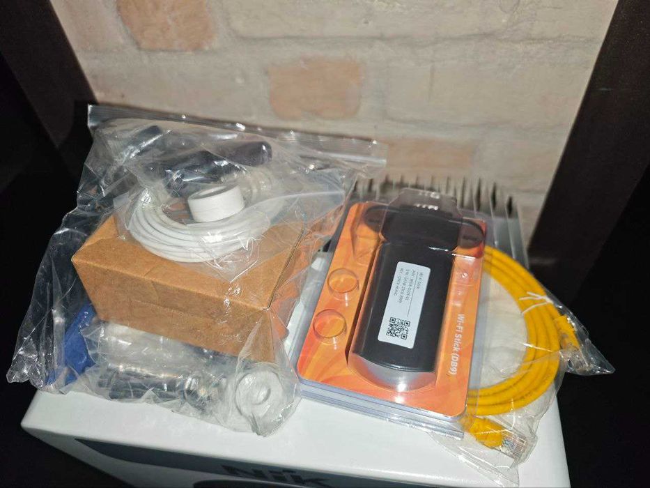 Гібридний європейський інвертор SunSynk SYNK-5K-SG04LP1 є в наявності!