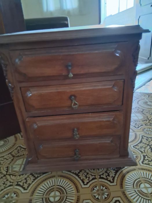 Quarto Completo em Madeira