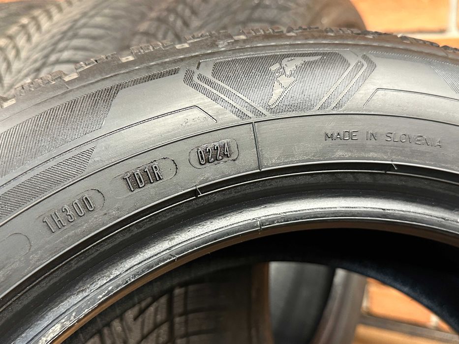 Opony Goodyear UltraGrip Performance 3 225/55R17 ROK 2024 8mm