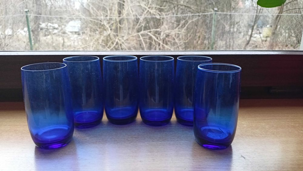Komplet 6 szklanek kobaltowych, PRL, stare szkło