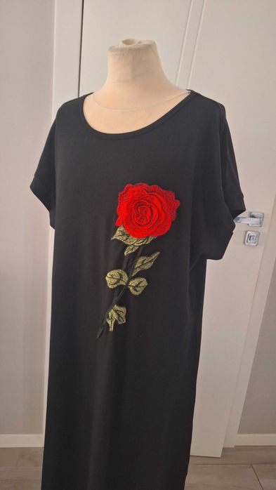 elegancka sukienka długa w roz52 / nowa