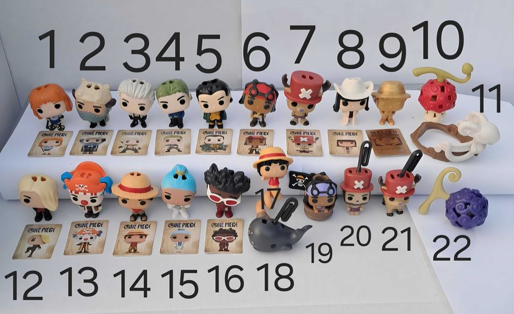 kinder joy one piece  Figurki kompletne z karteczkami i dodatkami - SAM WYBIERASZ
