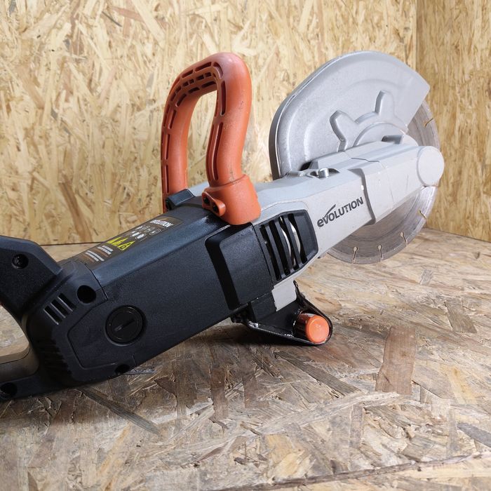 Przecinarka do betonu Evolution r230 dct