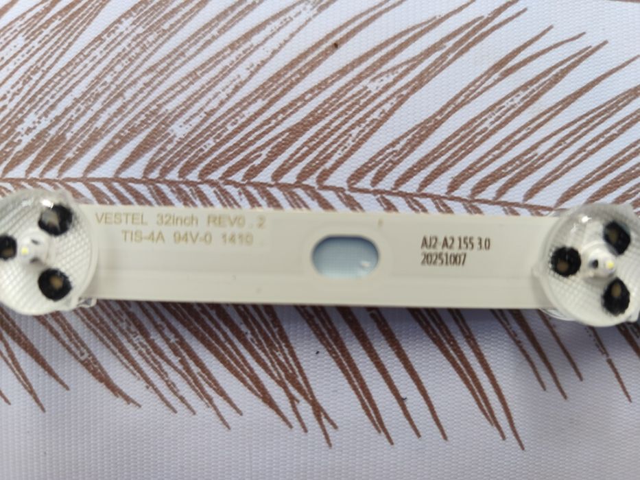 Led para TV  pkkjc220818
