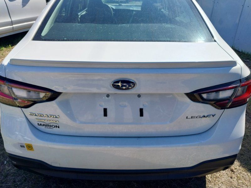 Крышка багажника Subaru Legacy 2021 Задн.