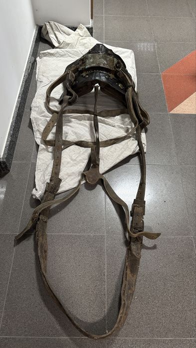 Arreios de cavalo antigos  para charrete ou carroça