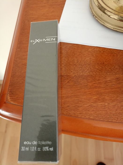 Męska woda toaletowa,perfumowana.