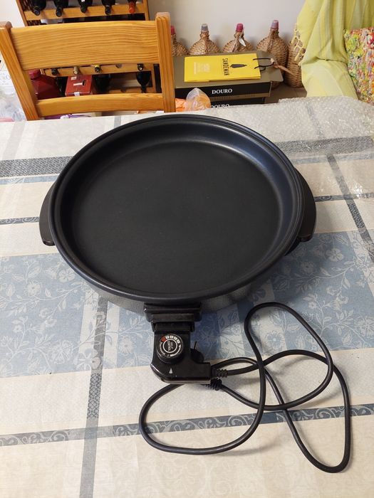 Grelhador elétrico antiaderente redondo