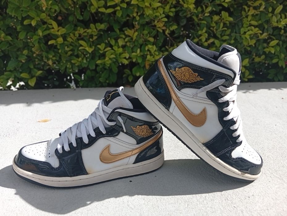 Tênis Nike air Jordan white/gold/black 2019