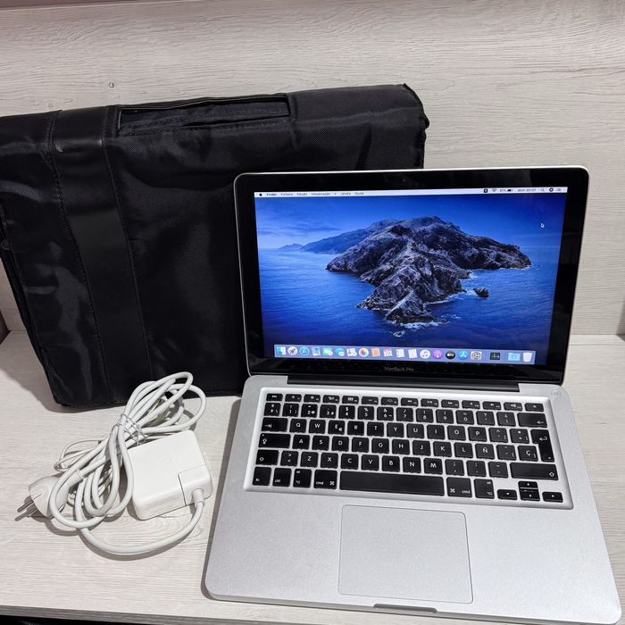 MacBook Pro 13  i5 SSD 256GB (c/mala)