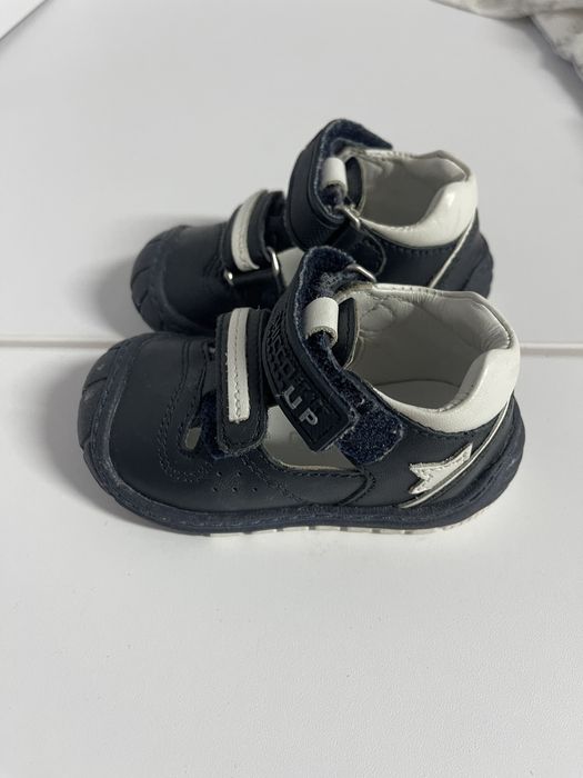 Босоножки Chicco "Derek" 18 розмір 11 см