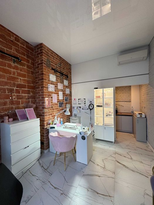 Łódź- centrum - lokal usługowy 20m2 -po remoncie