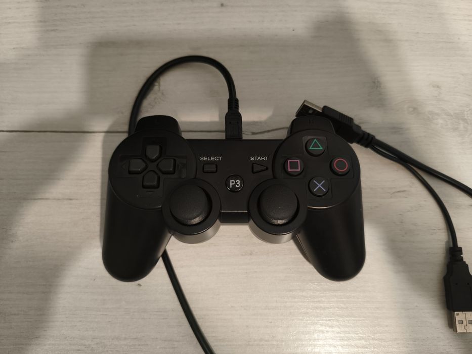 Sprzedam PS3 slim (konsola zadbana)