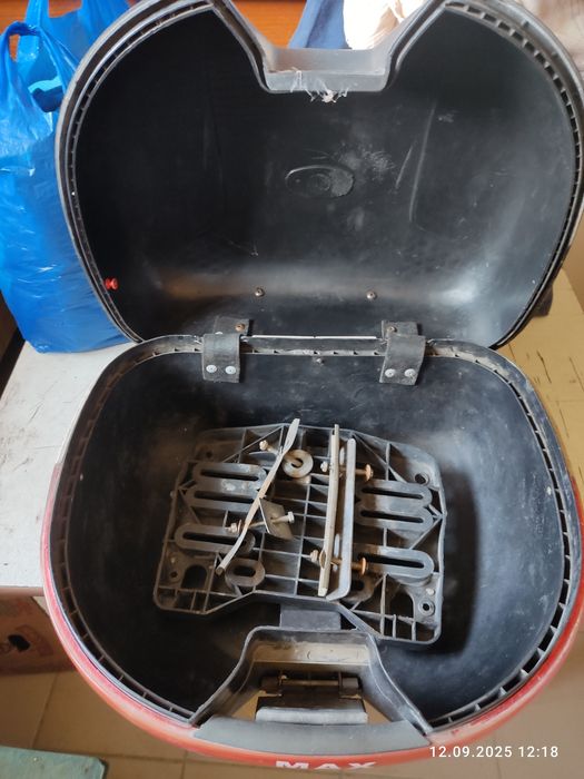 Багажник,скутер,мопед,мотоцикл