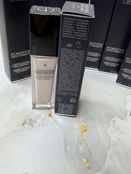 Консілєр від темних кіл коректор Dior Forever 0N