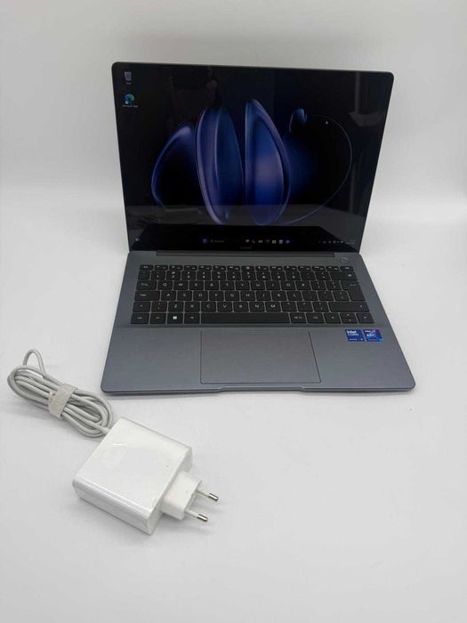 Laptop Huawei MATEBOOK 14 OLED 2,8K INTEL CORE ULTRA 5 16GB / 512GB Szary bdb stan! od loombard milicz