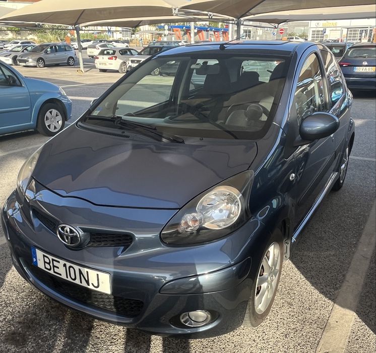 Toyota Aygo Automatico 1.0 + AC