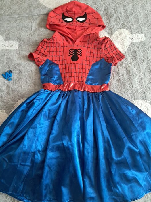 Плаття людина павук MARVEL.ще є для хеловвіну