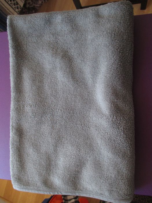 Conjunto de lençóis+fronha+pijama (38/40)+manta nova+toalha grande+toa