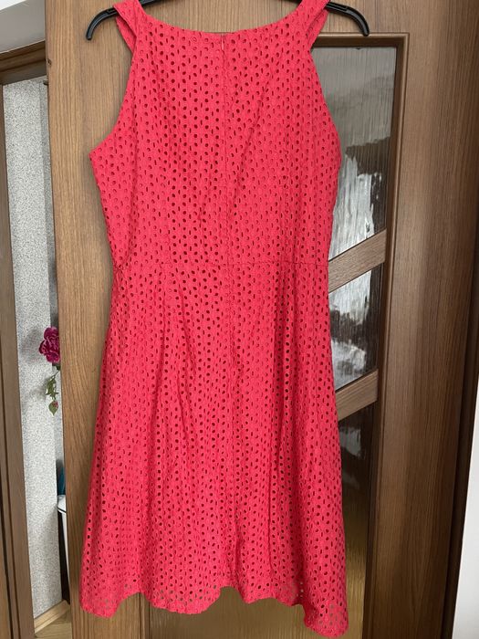 Czerwona sukienka Quiosque