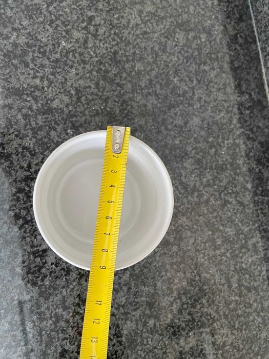 Ramequins branco em porcelana