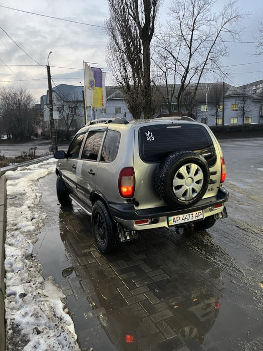 Продам ниву шевроле