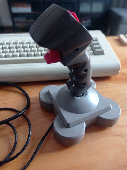Joystick JetFighter Quickjoy *sprawdzony* c64/Atari/amiga