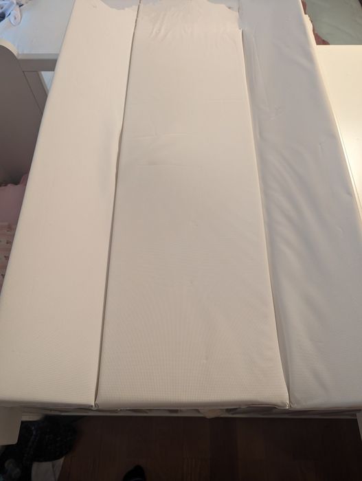 Muda Fraldas de Cama TRAMA