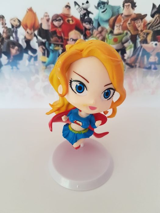 6 pcs Figuras Super Heroinas (Portes Registados)