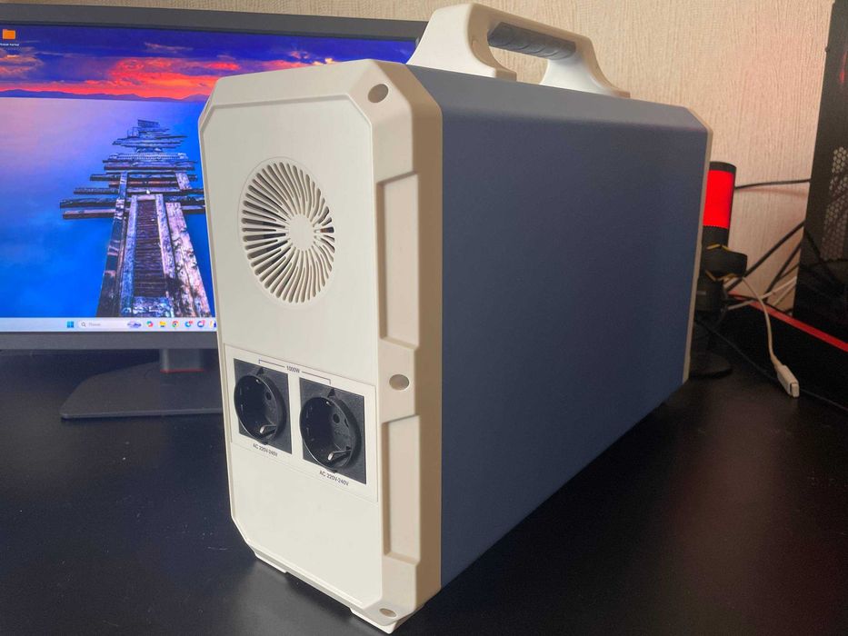 Мощная зарядная   станция BLUETTI EB-240