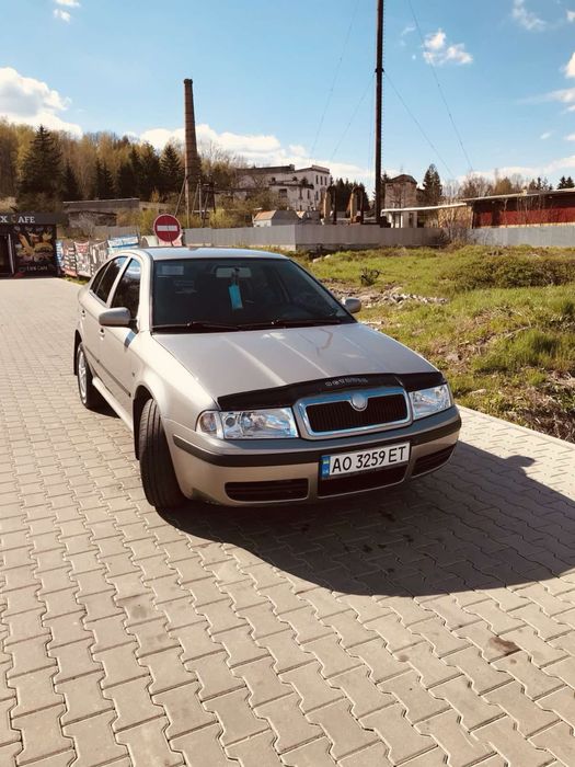 Машина на повнім ходу