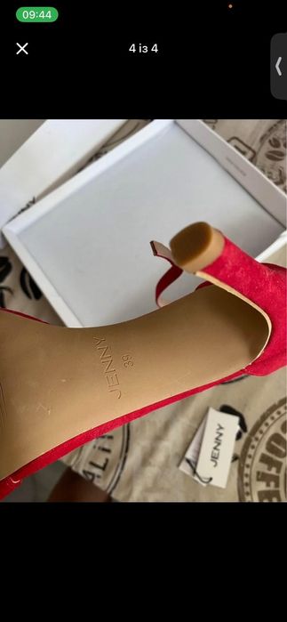 Босоніжки  на каблуку Jenni