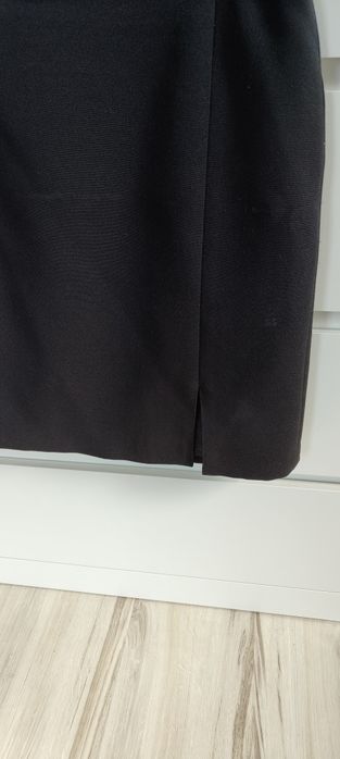 XXL 44 xl 42 czarna spódnica materiałowa klasyczna