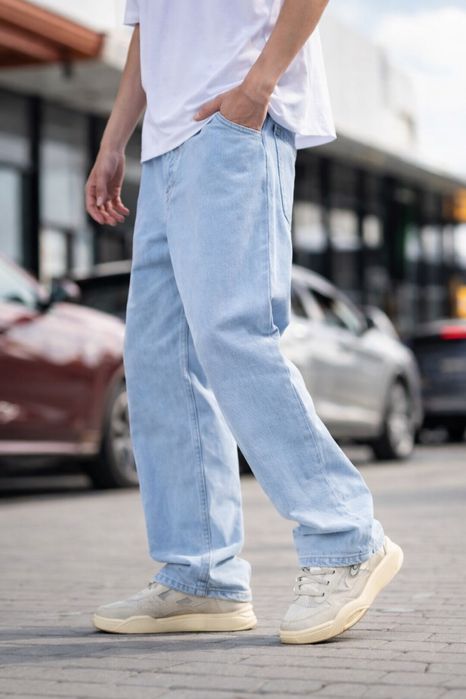 Продам блакитні джинси