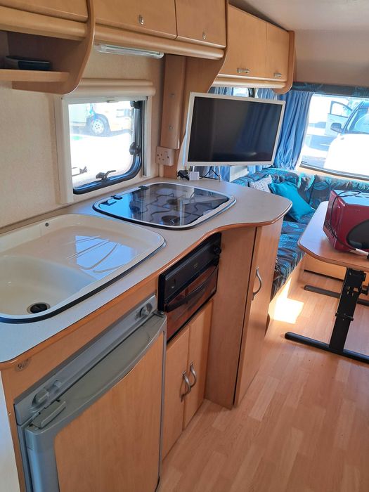 Caravana Inglesa Bailey discovery 100