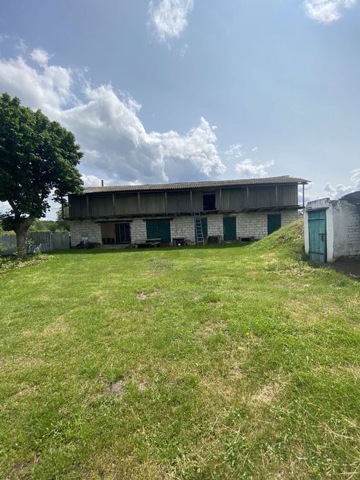 Будинок село Буща.