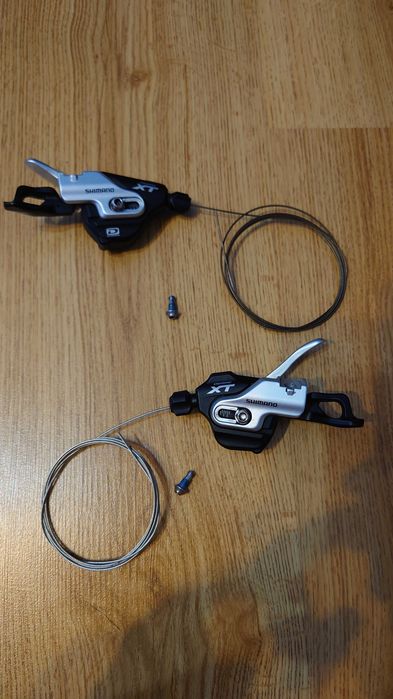 Manetka dźwignia przerzutki Shimano XT SL-M780-B I-spec z linką lewa