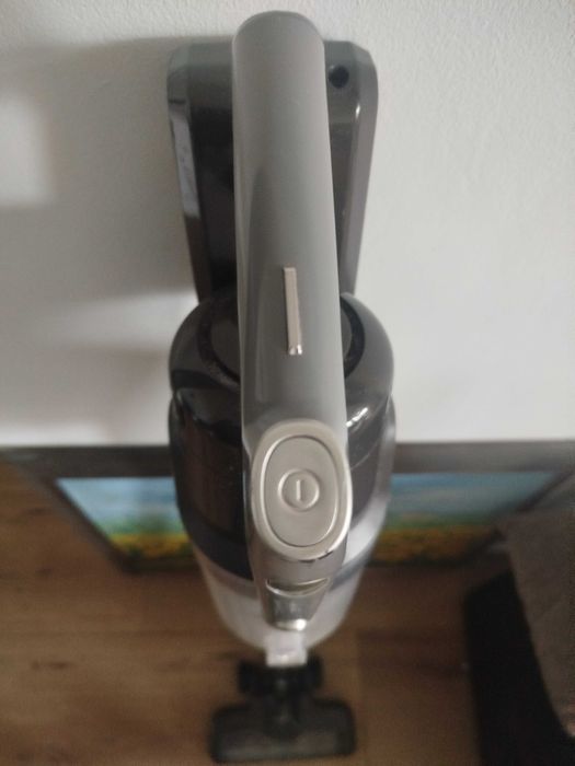 Odkurzacz bezprzewodowy pionowy Amica Joran