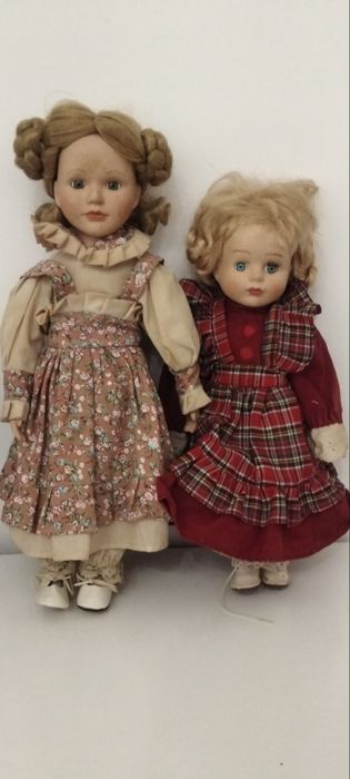 Bonecas de porcelana