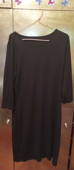 Чёрное платье , без изъянов