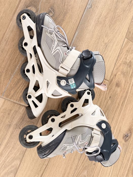 Rolki regulowane 35-38, ochraniacze i kask