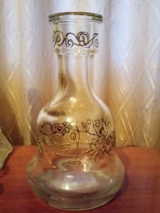 Графіни штофм для напоїа