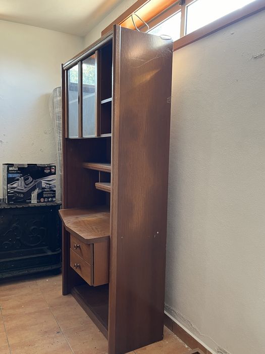 Secretária de madeira