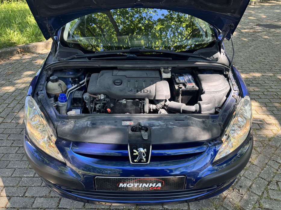 PEUGEOT 307 1.4 HDI 5 LUGARES