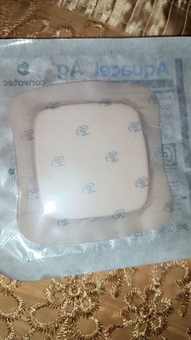 Aquacel Ag foam, convatec 10*10cm