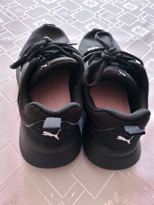 Buty sportowe uniwersalne Puma rozmiar 37