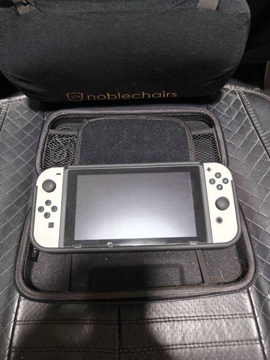 Nintendo Switch V2