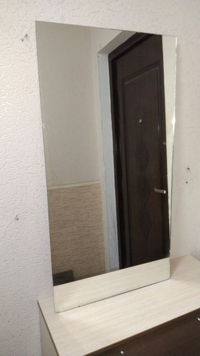 Продам зеркало..