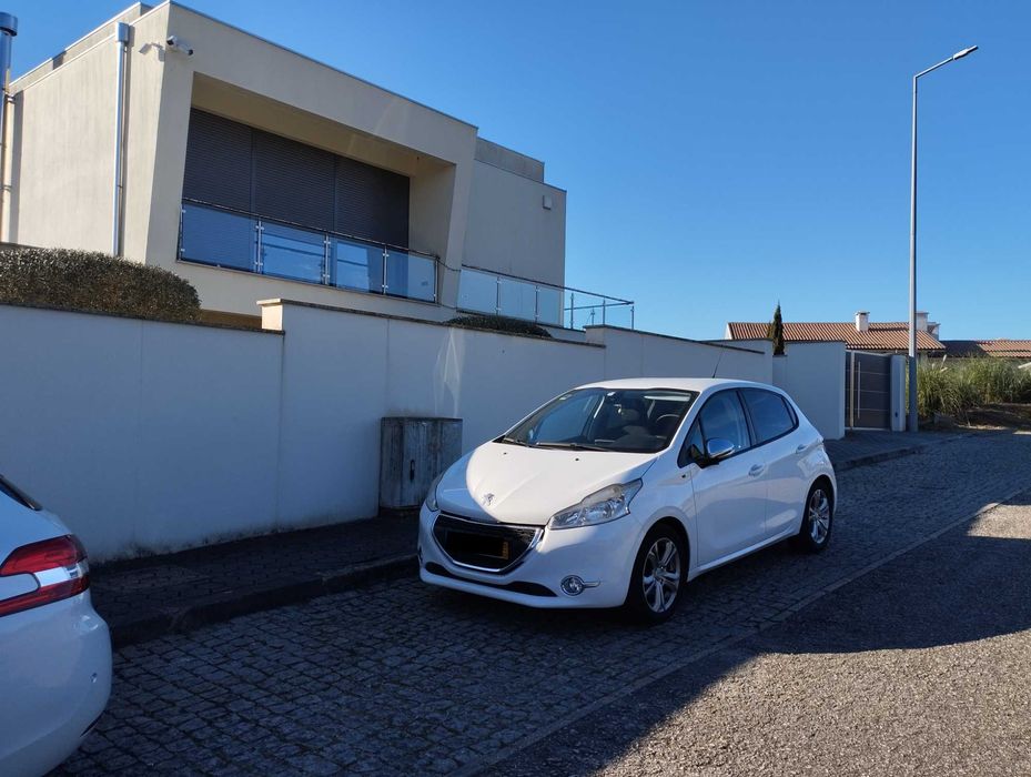 Peugeot 208 1.2 VTI Style Gasolina 2015