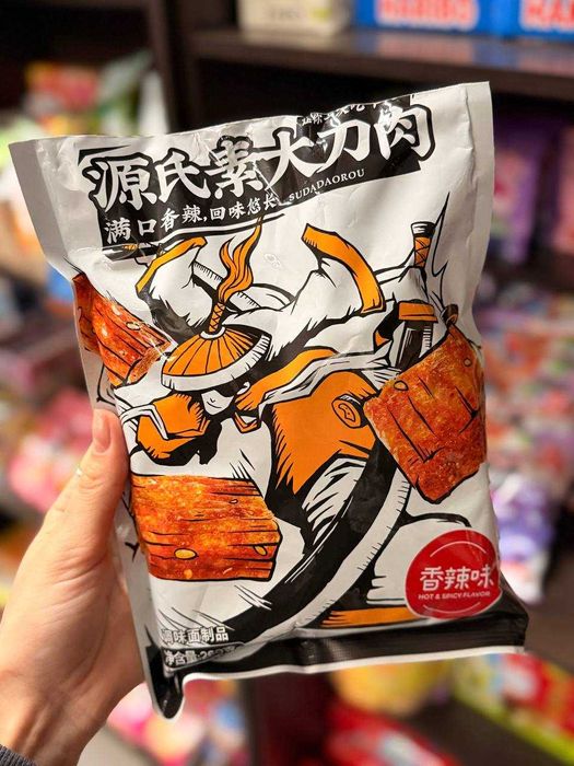 Велика упаковка латяо Genji Food Latiao Spicy Snack 40 шт
